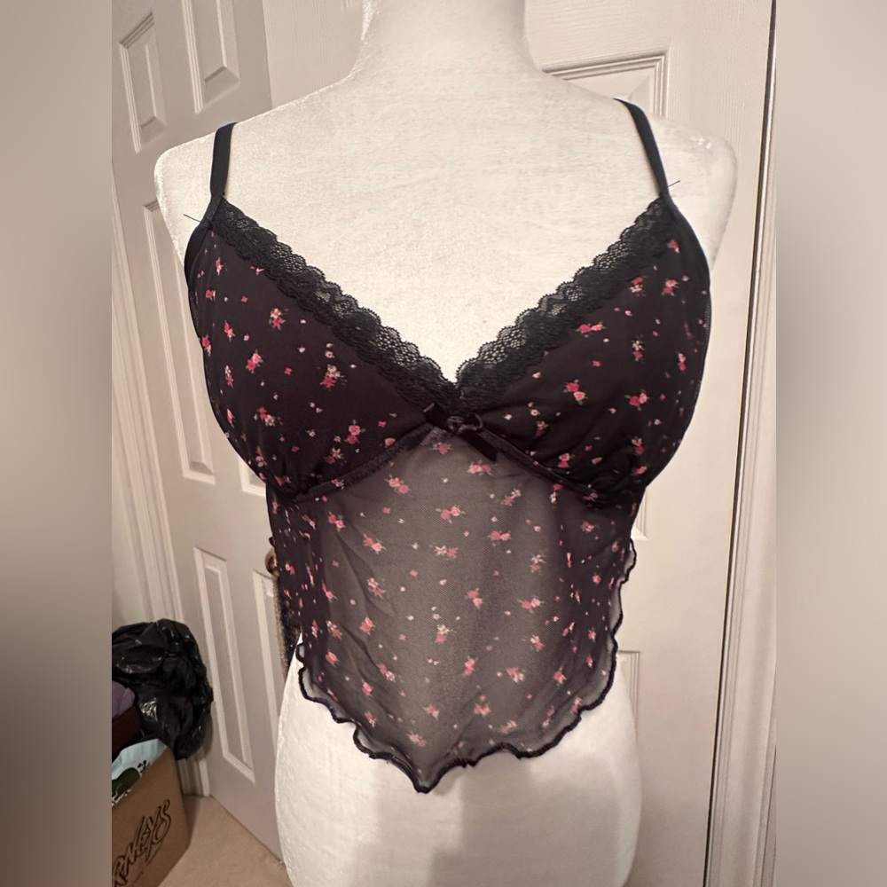 Brand new with tags Garage top